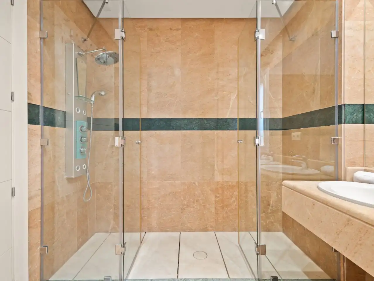 Apartament amb piscina en venda a calle playedes 29, imagen 11