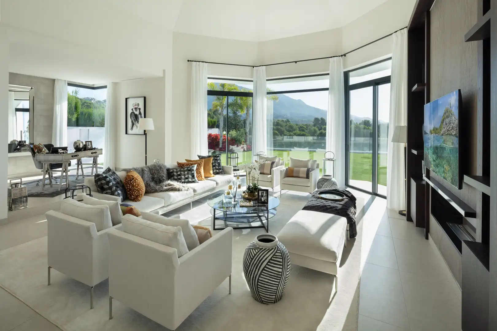 House with pool for sale in Marbella Centro, imagen 16