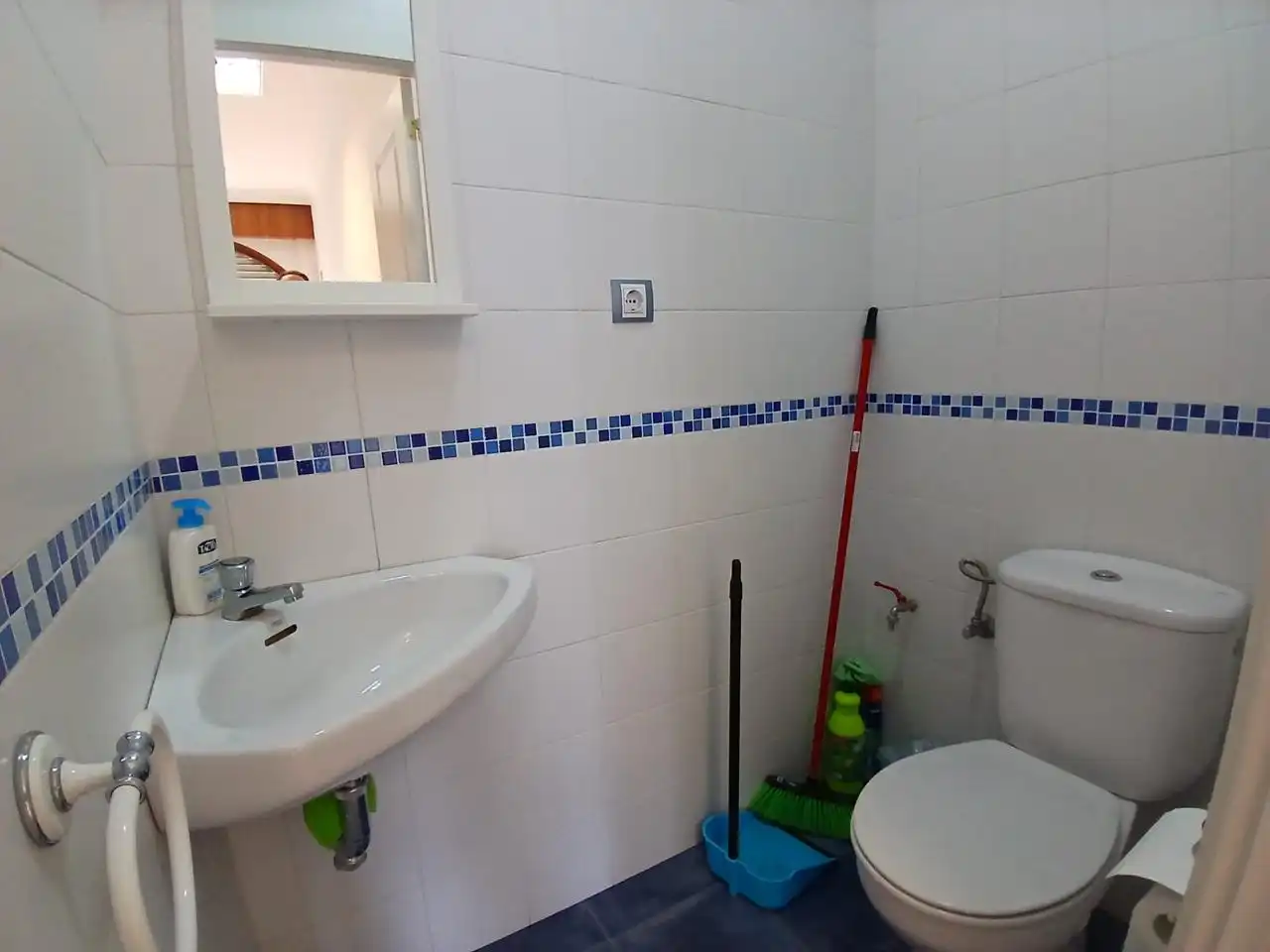 Badezimmer von Geschaftsraum zum Verkauf in Castro-Urdiales