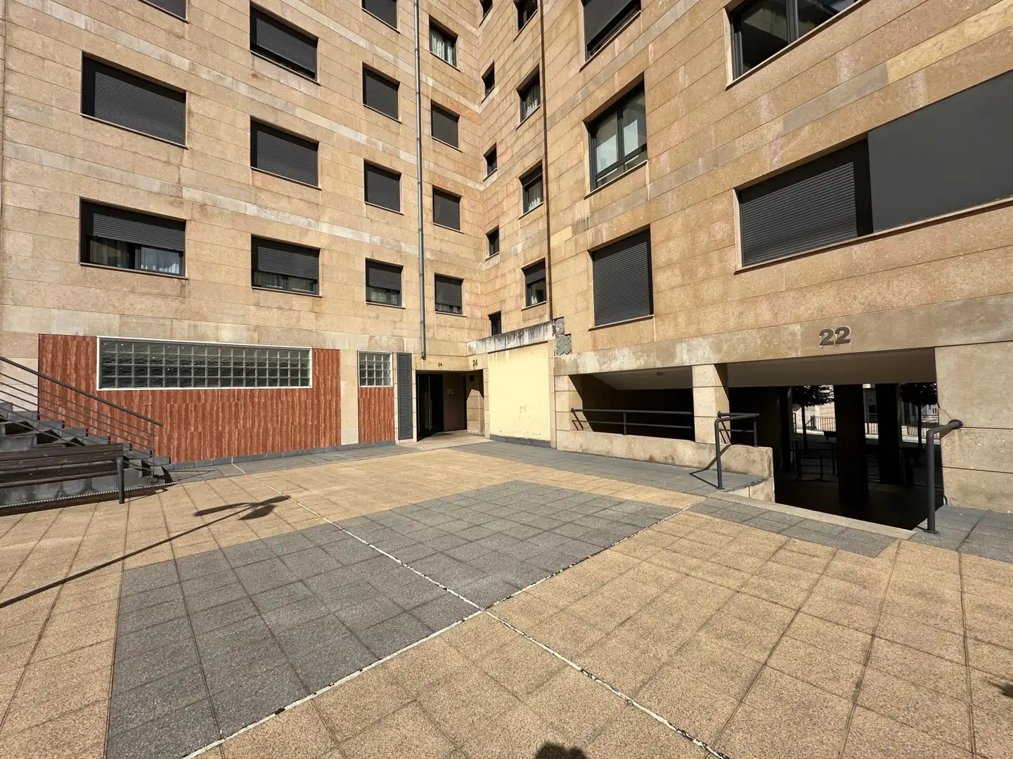 Flat for rent in Oviedo - Calle Tomás Crespo Frígilis, La Ería