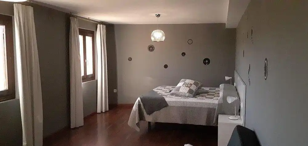 Casa adosada en venta en Sos del Rey Católico