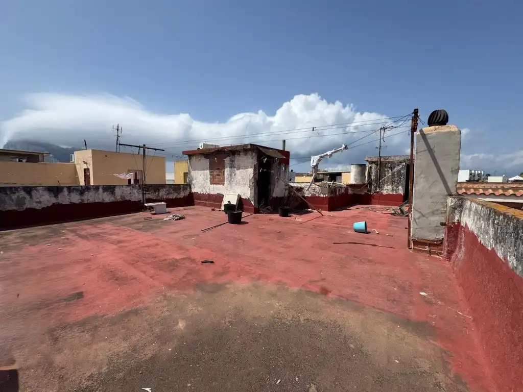 Vista exterior de Casa o chalet en venta en La Línea de la Concepción