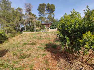 Terreno residenziale in vendita a Vallirana