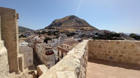 Foto 2 de Casa adosada en venda a Martos, Jaén