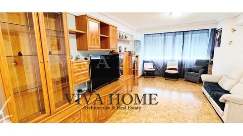 Foto 4 de Piso en venta en Calle Arcos de Jalon, Arcos,  Madrid Capital