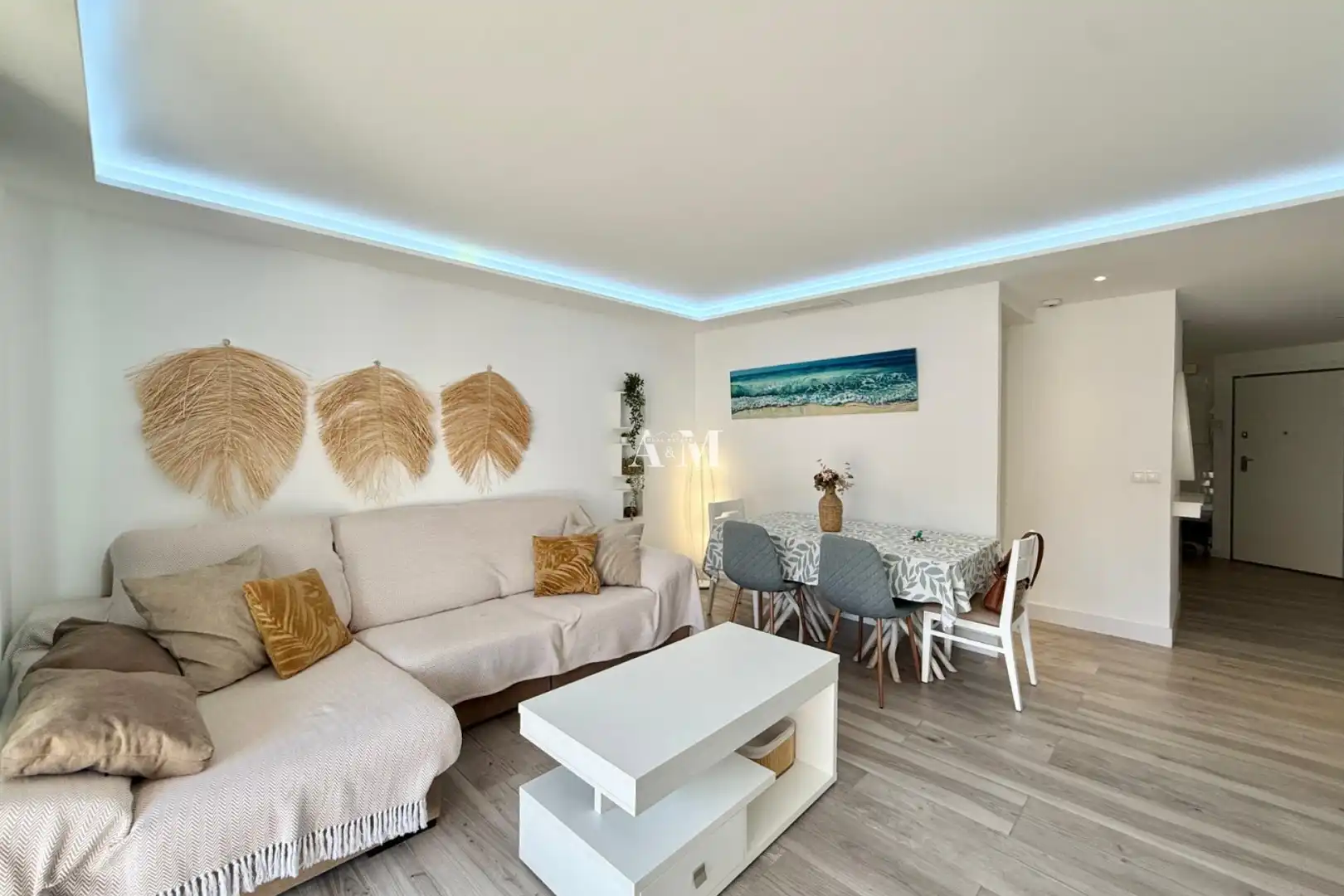 Sala de estar de Piso de alquiler en Torrevieja con Aire acondicionado, Calefacción y Terraza