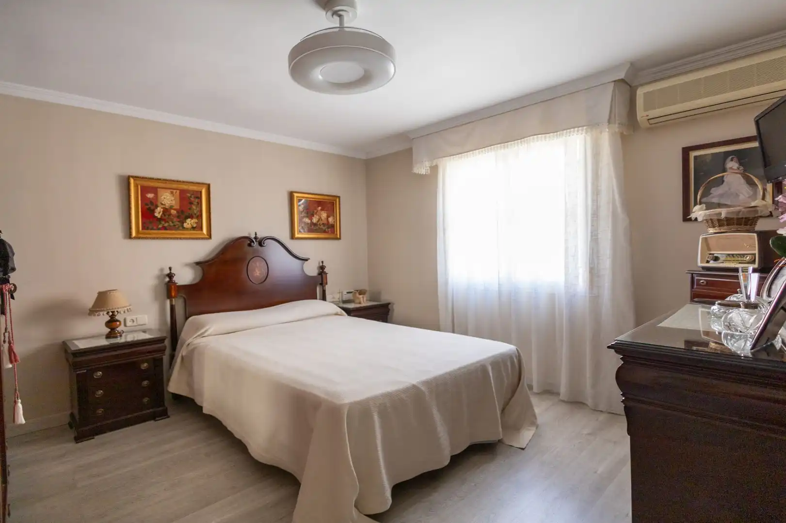 Habitación de Casa o chalet en venta en Melilla con Aire acondicionado, Calefacción y Jardín privado