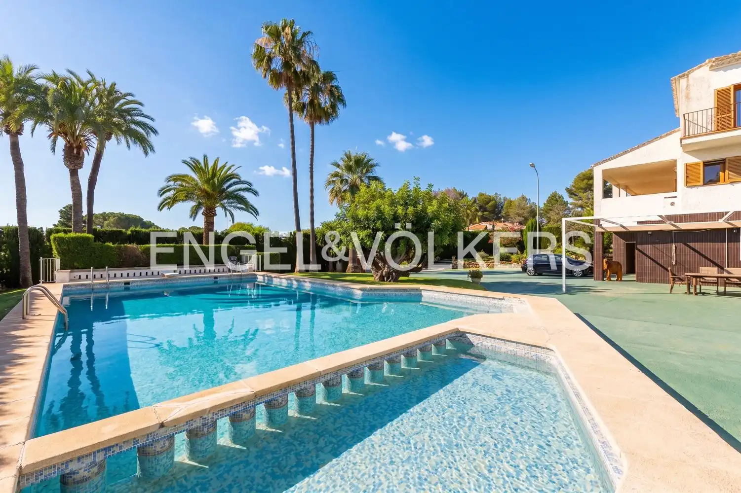 Piscina de Casa o chalet en venta en Chiva con Aire acondicionado, Calefacción y Jardín privado