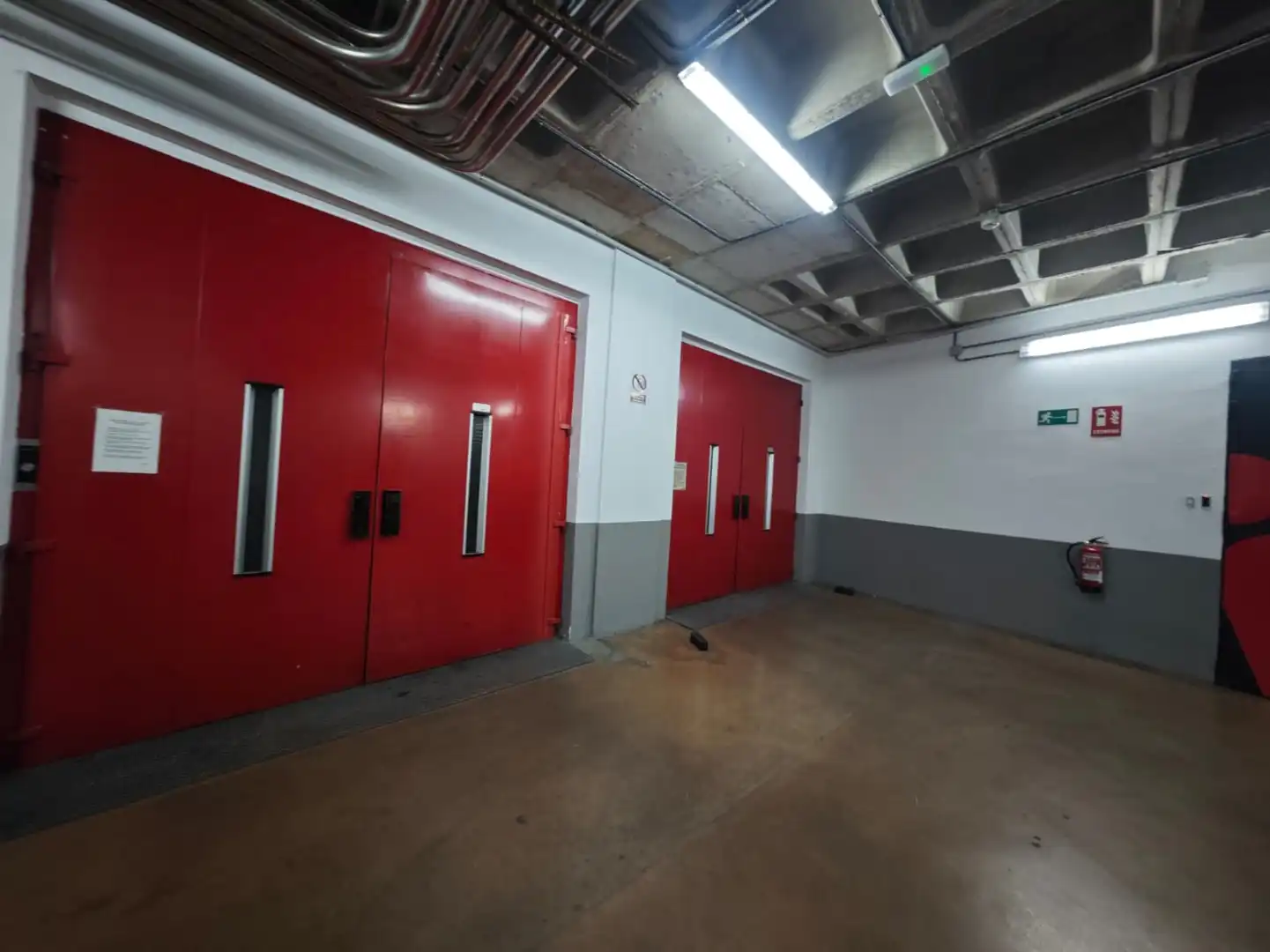 Industrial buildings for sale in Madrid