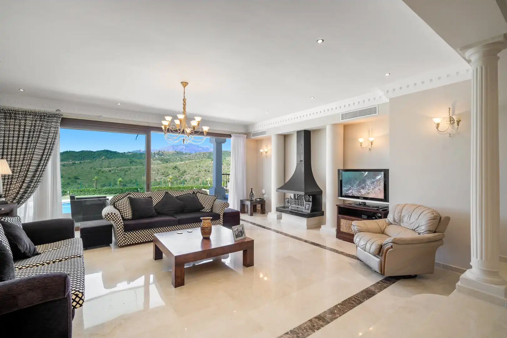 Casa amb piscina en venda a Marbella Centro, imagen 5