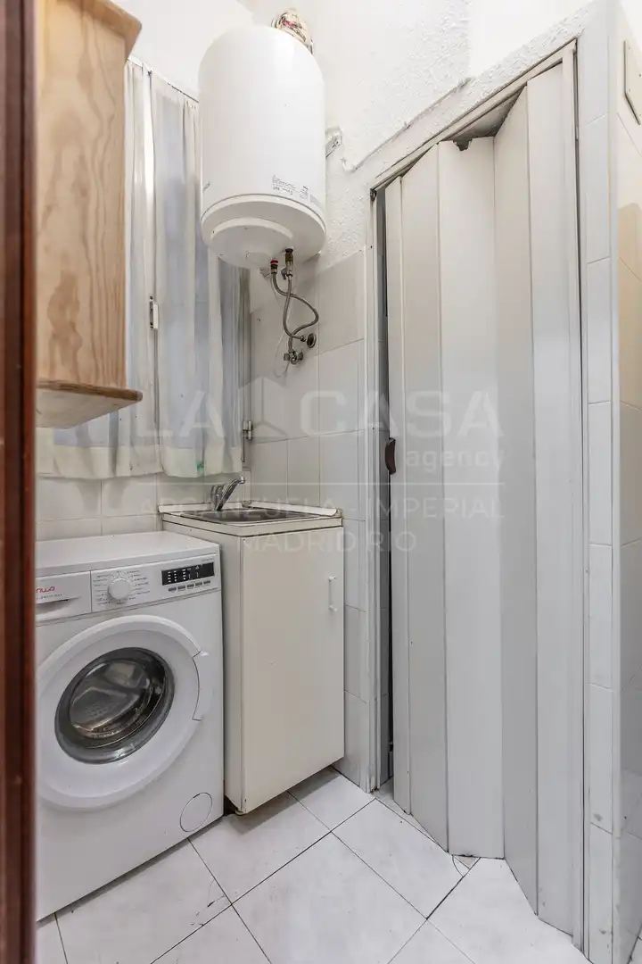 Flat for sale in Imperial