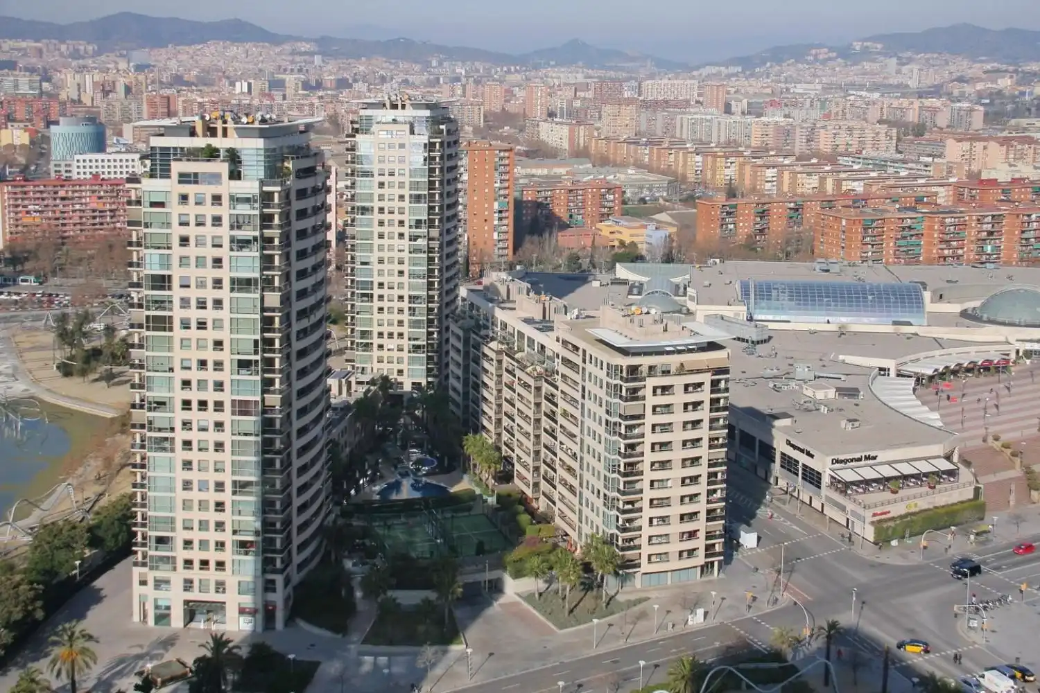 Exterior view of Flat for rent in Barcelona  with Air Conditioner, Terrace and Furnished