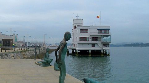 Foto 3 de Apartament de lloguer a Avenida de la Reina Victoria, El Sardinero, Santander