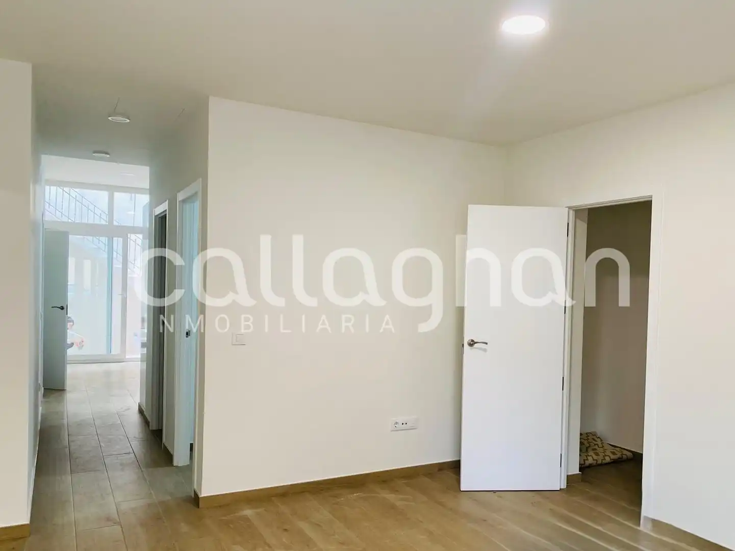 Planta baja en venta en Burjassot con Terraza y Amueblado