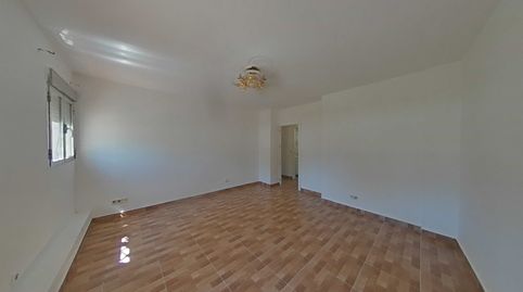 Foto 4 de Piso en venta en Domingo Parraga, Villaverde Alto, Madrid Capital