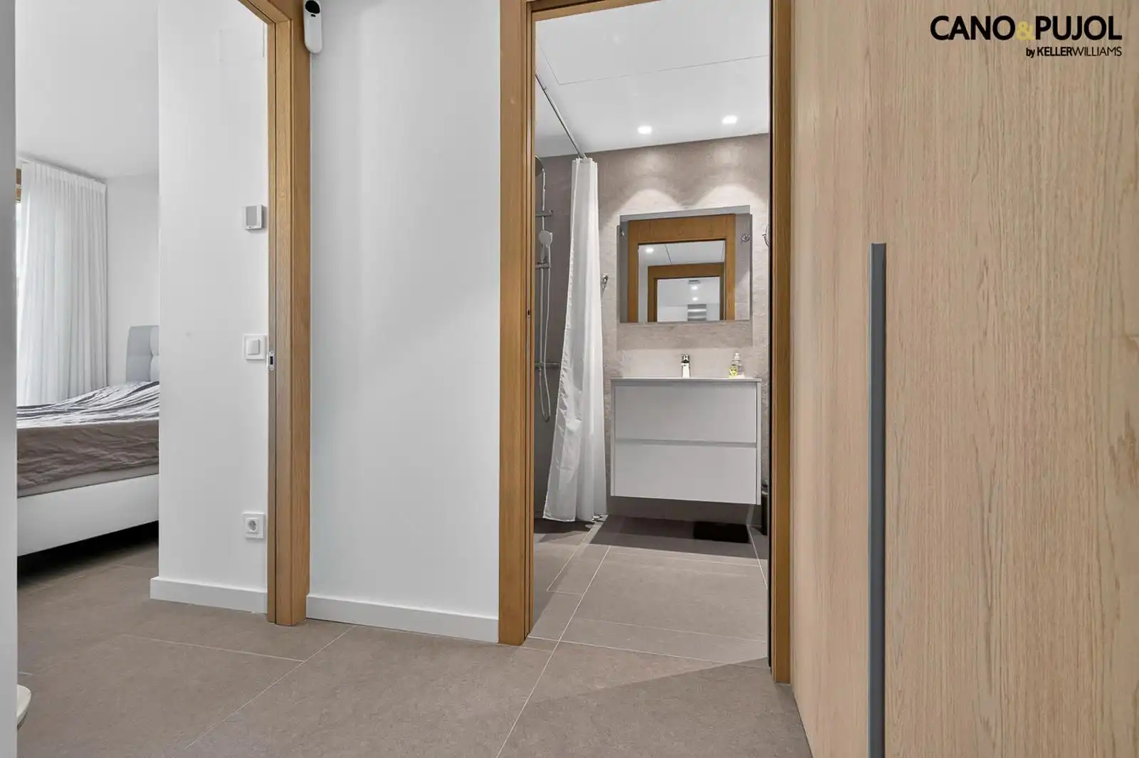 Piso con terraza en venta en josep tarradellas, imagen 38