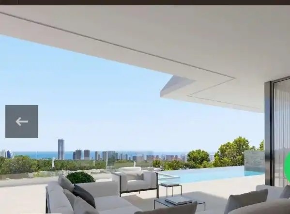 Casa amb terrassa en venda a Golf Bahía, imagen 5