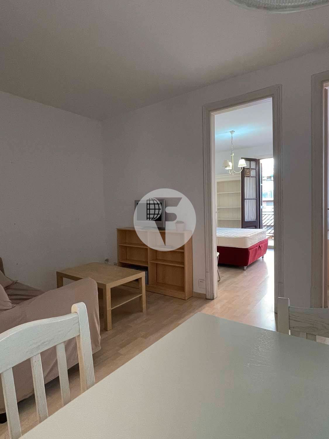 Habitación de Apartamento de alquiler en  Barcelona Capital con Amueblado y Balcón