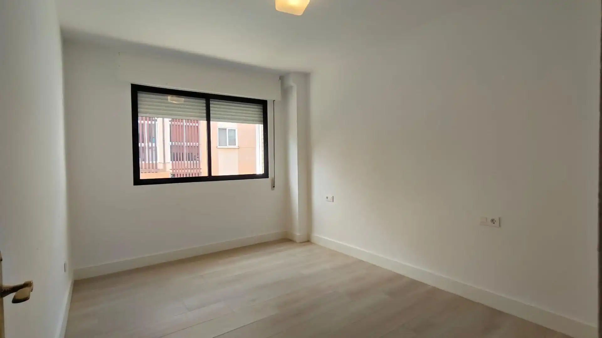 Bedroom of Flat for rent in Plasencia  with Heating, Terrace and Furnished