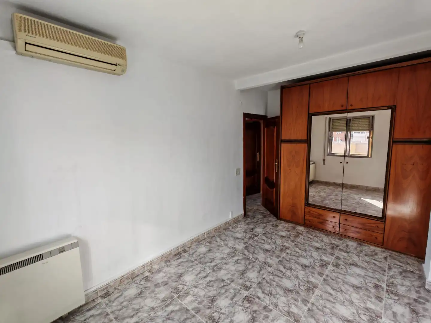 Bedroom of Flat for sale in Móstoles  with Air Conditioner, Heating and Terrace