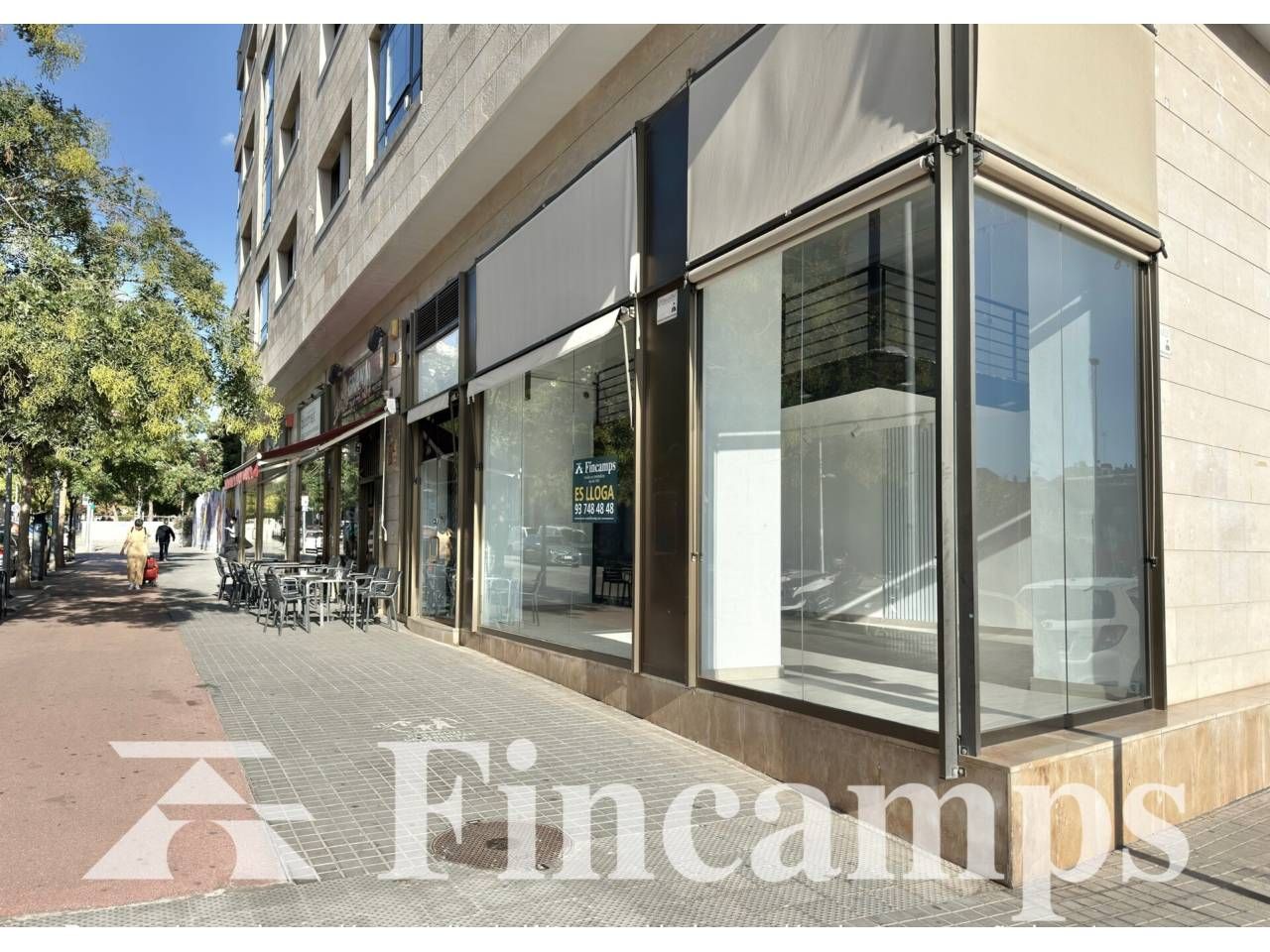 Exterior view of Premises to rent in Sabadell  with Air Conditioner