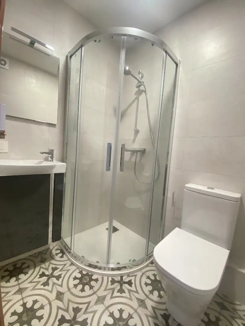 Baño de Piso en venta en Aretxabaleta con Trastero, Amueblado y Balcón