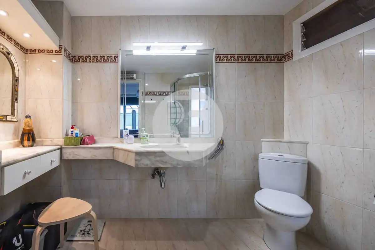 Baño de Casa o chalet en venta en Sabadell con Aire acondicionado, Calefacción y Terraza