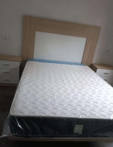 Habitación de Apartamento en venta en Oviedo 