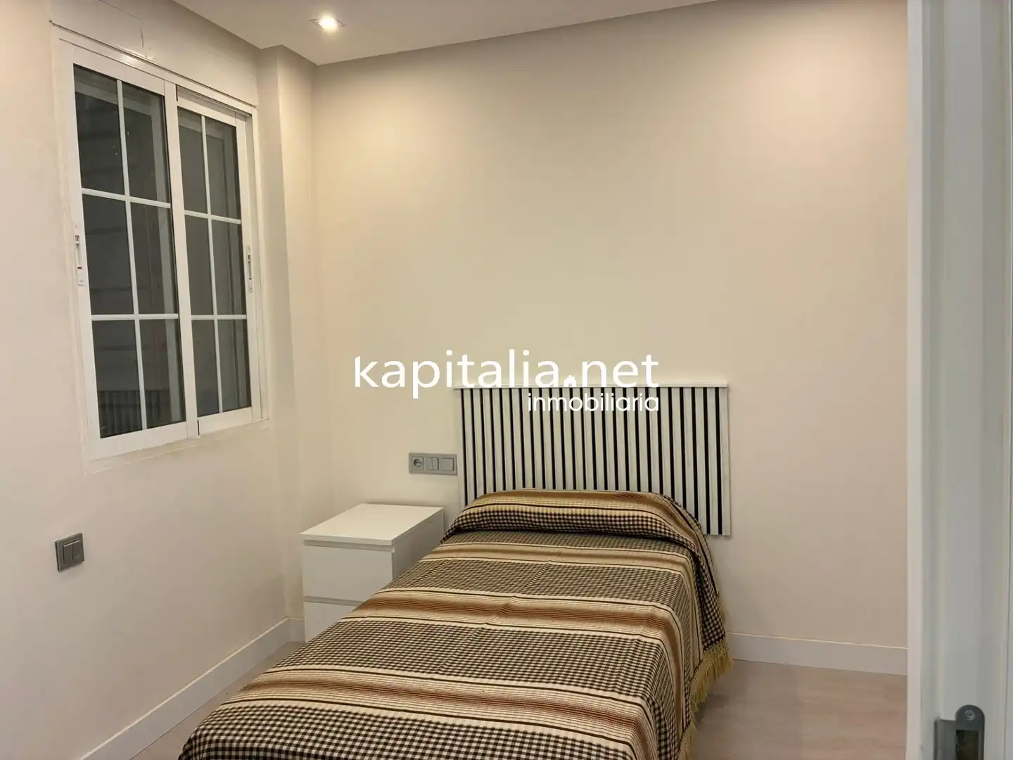 Schlafzimmer von Wohnung zum Verkauf in Xàtiva mit Möbliert