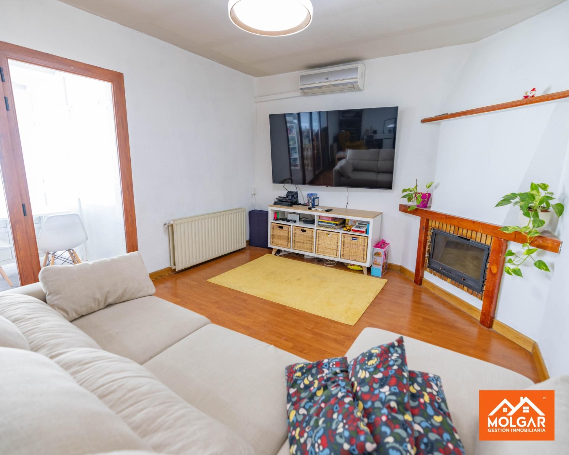 Living room of Single-family semi-detached for sale in Torrejón del Rey  with Heating