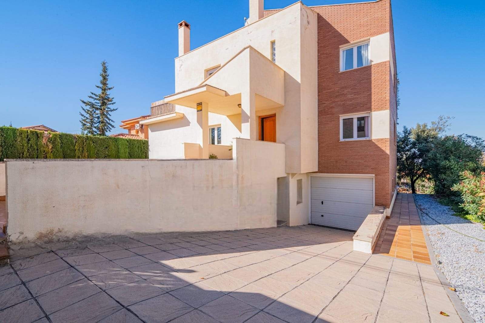 Casa o chalet en venta en Calle Calle de la Veleta, Altos de la Zubia