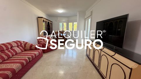 Foto 3 de Piso de alquiler en Ingeniero José María Garnica, Parque Ayala - Jardín de la Abadía - Huelín, Málaga Capital
