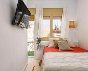 Bedroom of Flat to share in  Barcelona Capital  with Air Conditioner, Heating and Terrace
