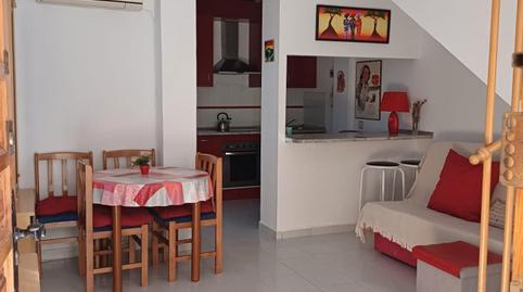 Foto 3 de Casa adosada en venda a Torre de la Horadada, Pilar de la Horadada