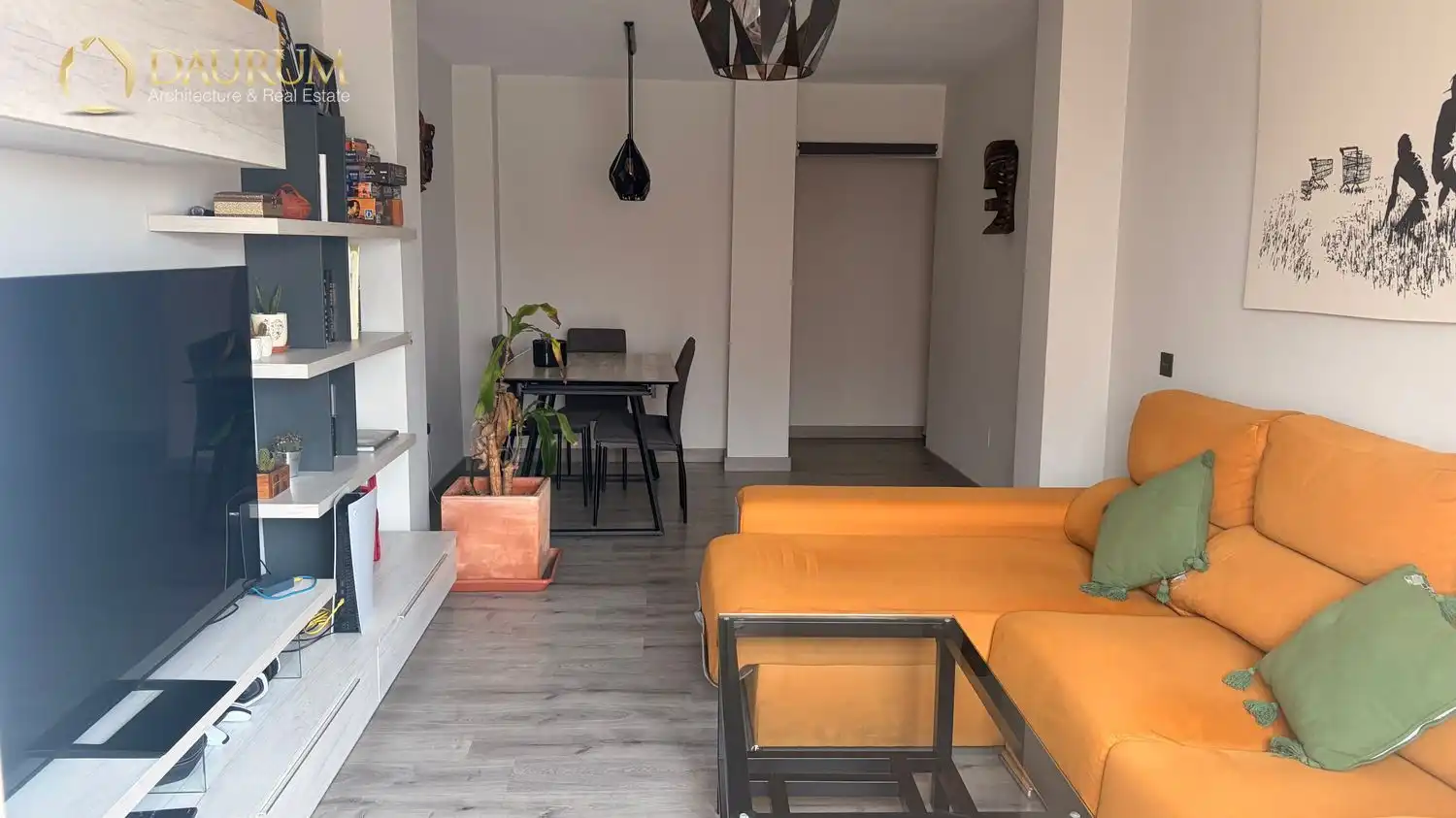 Sala d'estar de Pis en venda en Sevilla amb Aire condicionat, Calefacció i Terrassa