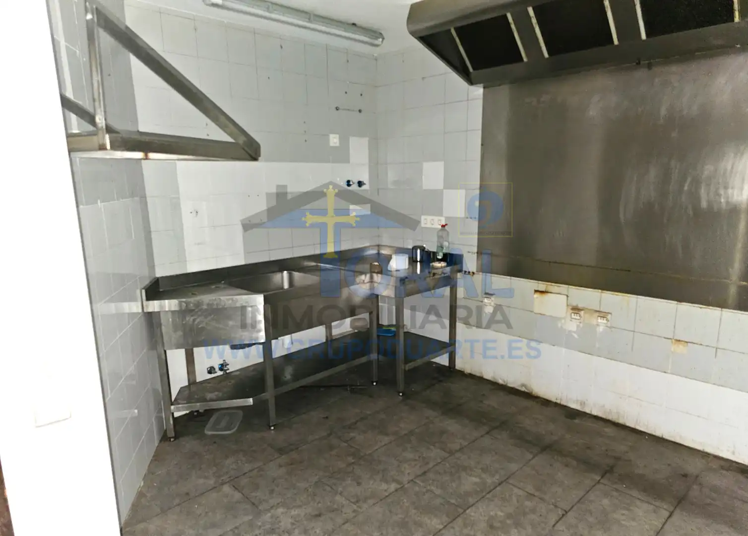 Business premises for sale in Calle Río Nervión 34, imagen 18