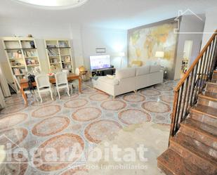 Sala d'estar de Casa o xalet en venda en  Valencia Capital amb Aire condicionat, Calefacció i Jardí privat