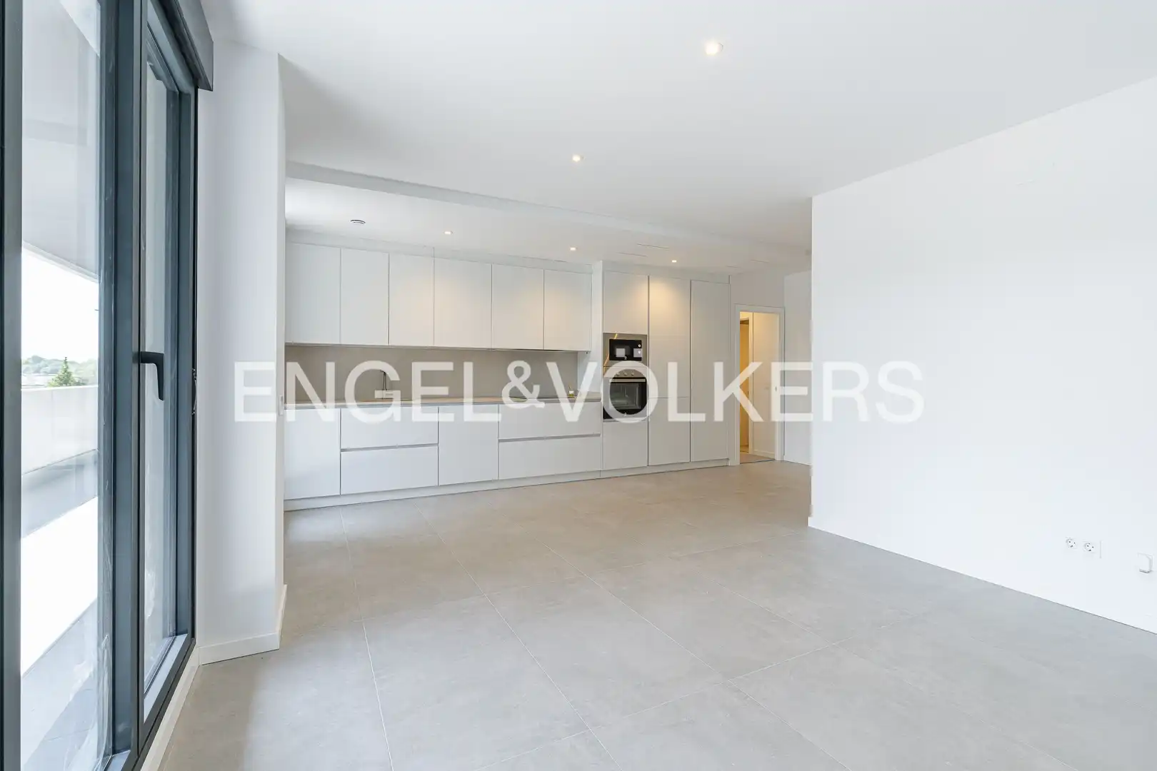 Exterior view of Flat for rent in Las Rozas de Madrid  with Air Conditioner, Heating and Terrace