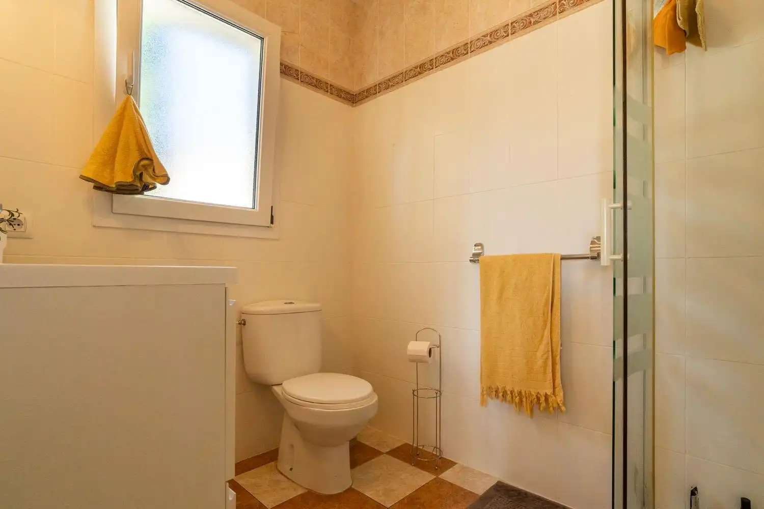 House with pool for sale in Pasaje Vall de Bianya, imagen 36