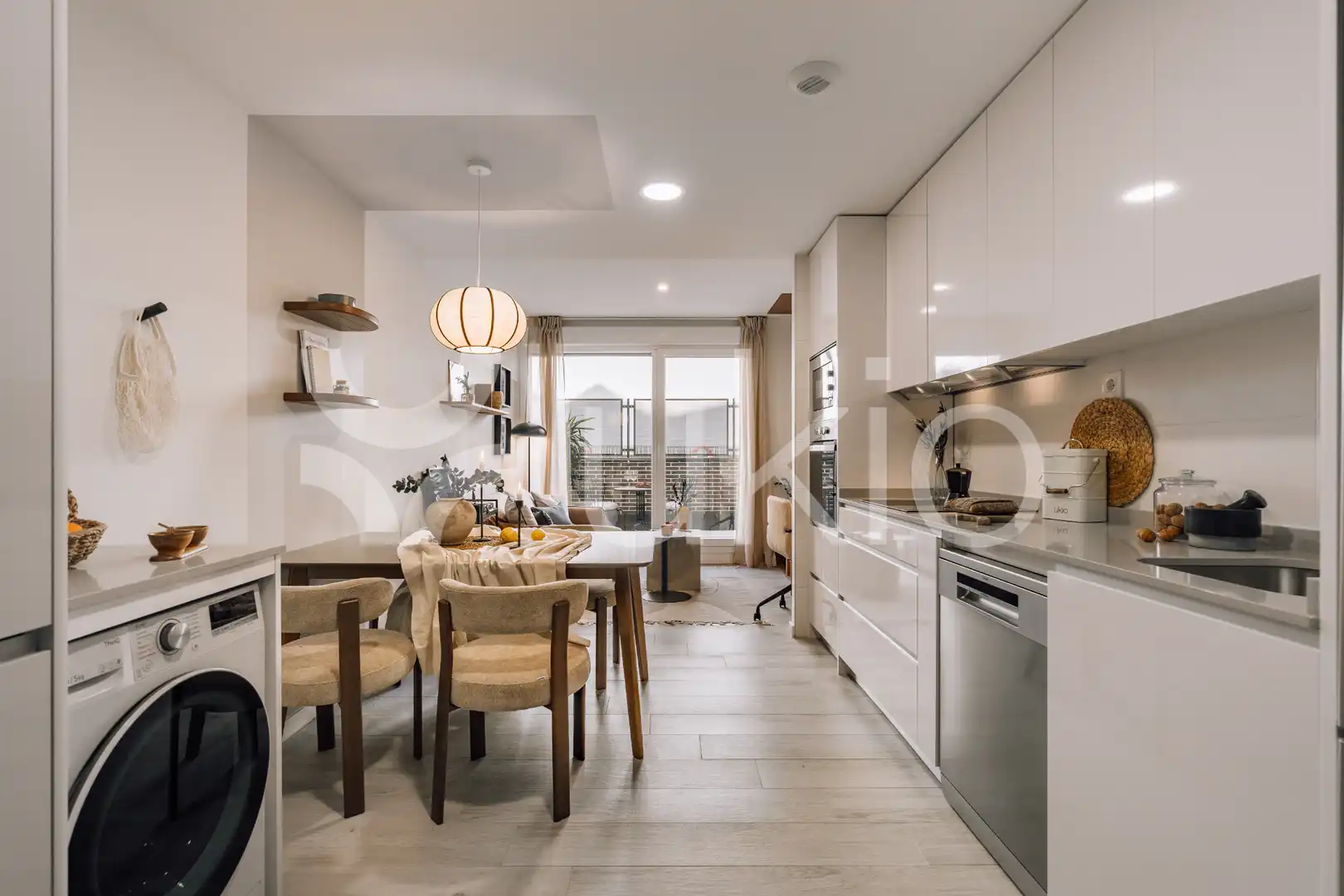 Cuina de Apartament de lloguer en Madrid amb Aire condicionat, Calefacció i Terrassa