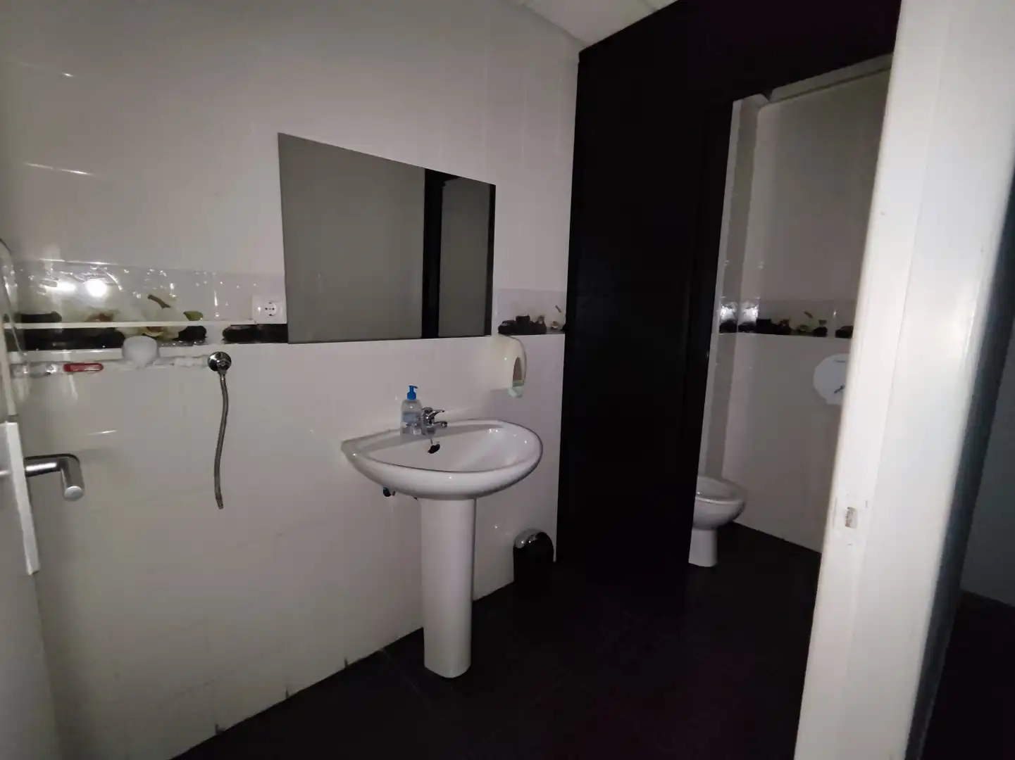 Business premises for sale in Logroño - Calle General Vara de Rey