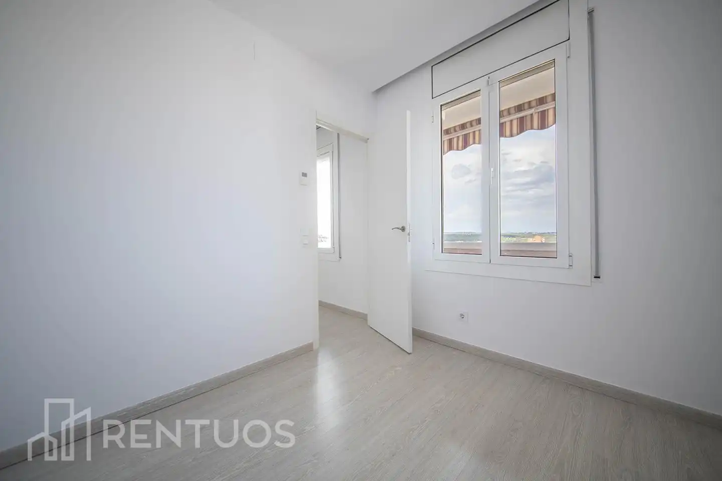 Schlafzimmer von Wohnung zur Miete in Sabadell mit Klimaanlage, Parkett und Terrasse