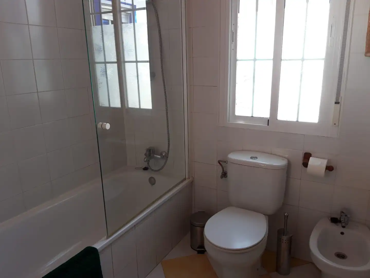 Badezimmer von Haus oder Chalet zum Verkauf in Córdoba mit Klimaanlage, Heizung und Terrasse