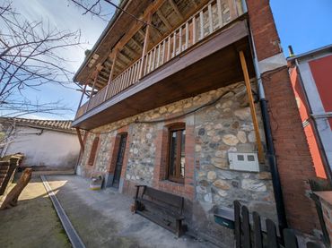 Detached house with balcony for sale in GENERAL-UJO