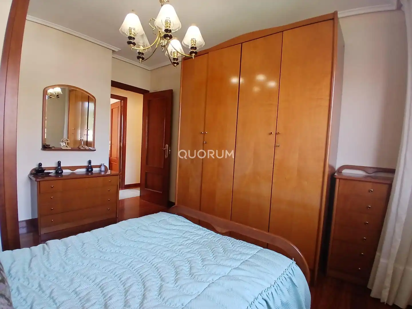 Habitación de Ático en venta en Barakaldo  con Calefacción, Terraza y Trastero