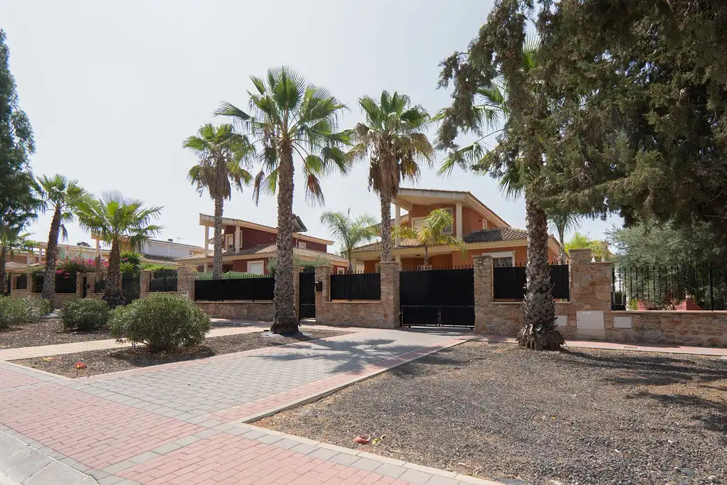 Vista exterior de Casa o chalet en venta en Molina de Segura