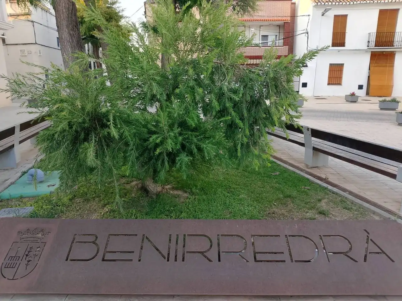 Außenansicht von Residential zum Verkauf in Benirredrà