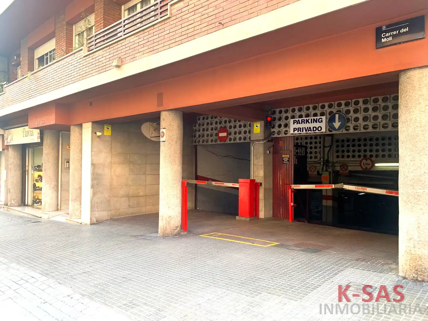 Parking de Garaje en venta en Esplugues de Llobregat