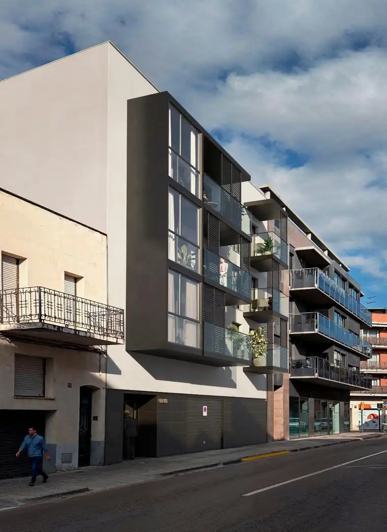 Vista exterior de Pis en venda en Vilafranca del Penedès amb Calefacció i Balcó