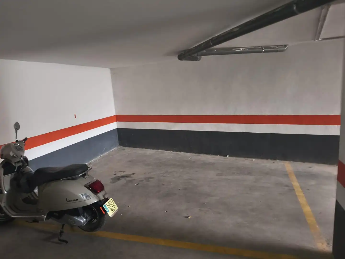 Parkplatz von Dachboden zum Verkauf in Pulianas mit Terrasse und Balkon